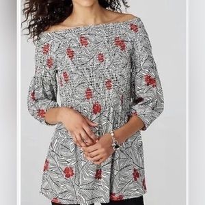 J. Jill Women's Floral Smocked Stretchy Boho Red Black Tunic Top Size Medium